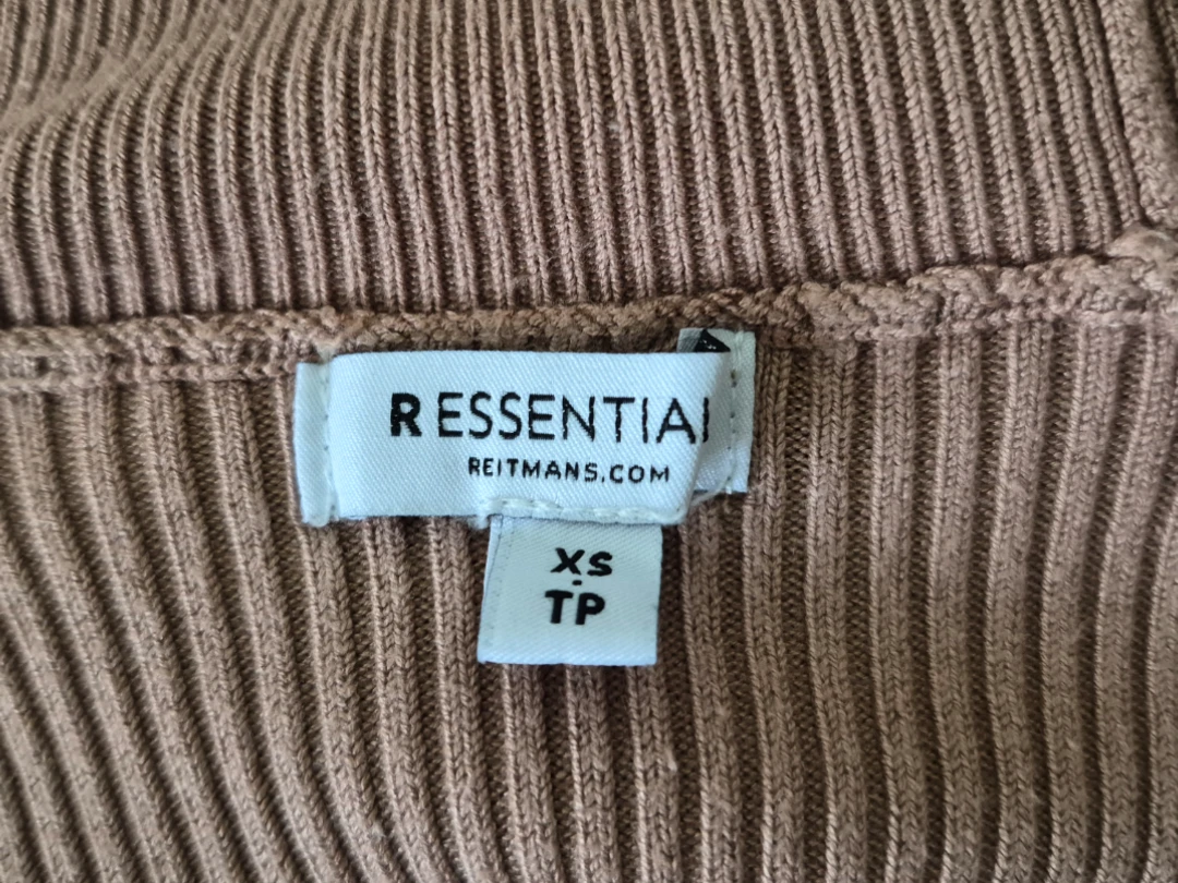 #gifting Reitmans R Essentials XS Top - photo 2