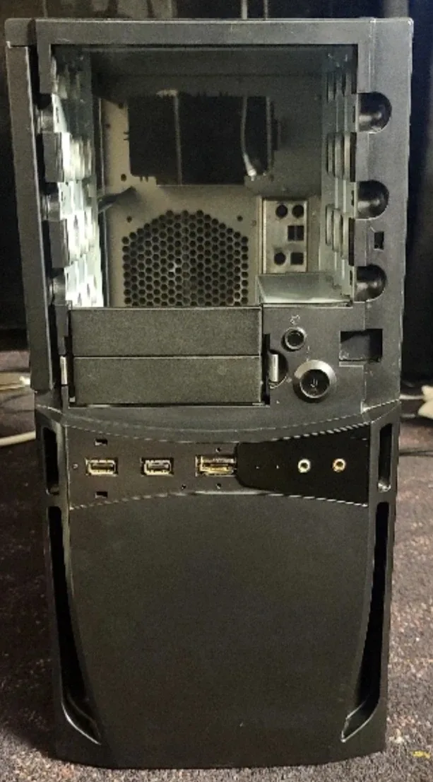 Gaming Computer Case - Black image indicator(3)