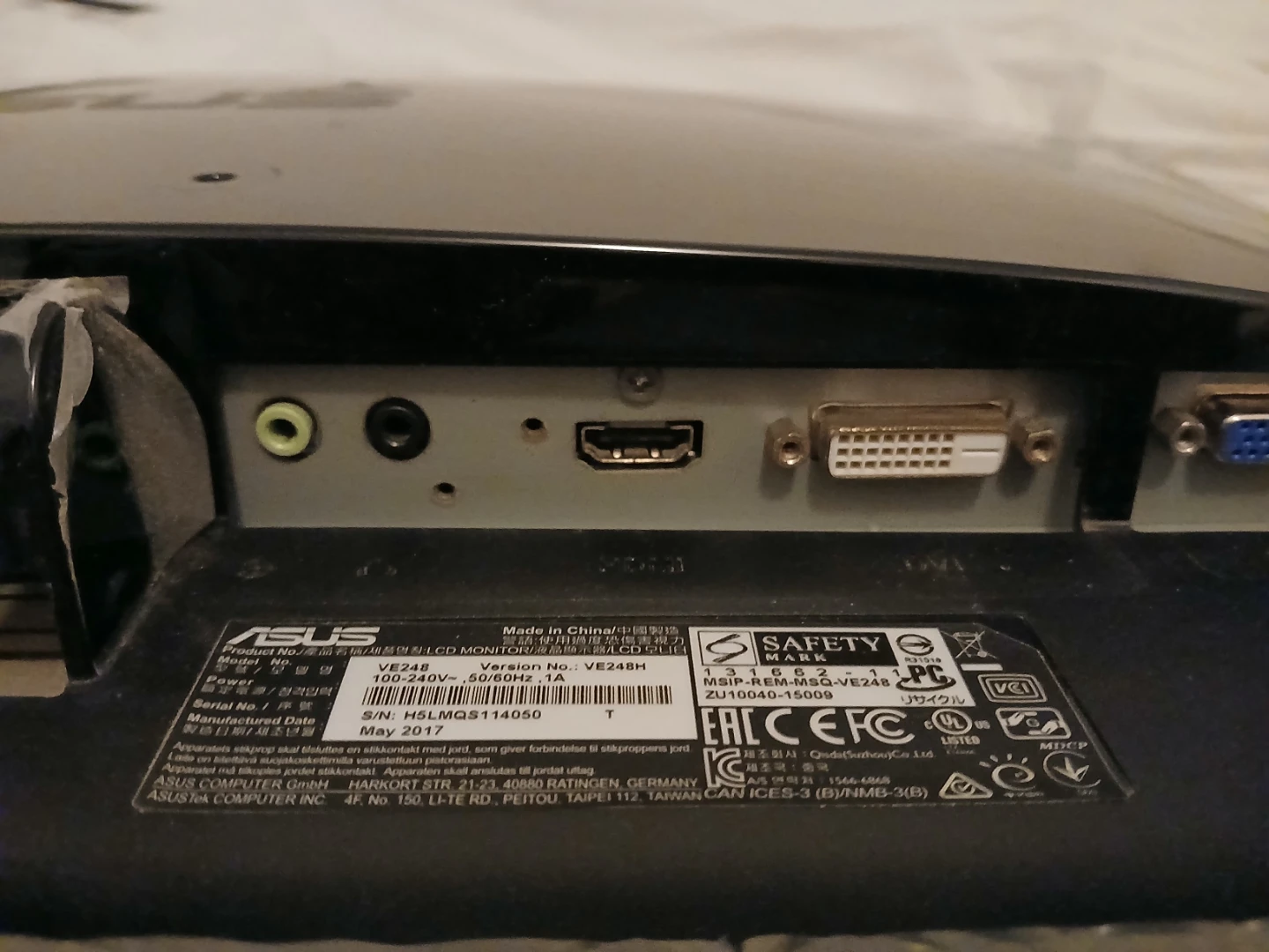 ASUS VE248H 24" LCD Monitor - photo 5