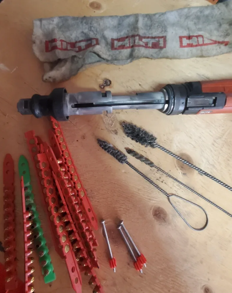 Hilti DX 36 M Powder-Actuated Tool #cleanout image indicator(4)