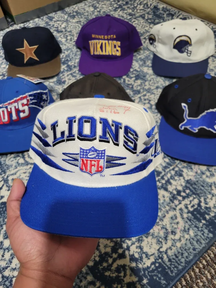 Vintage NFL Snapback  hat image indicator(2)