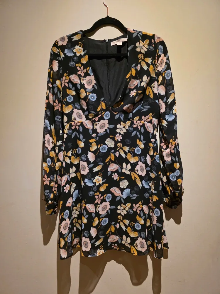 Forever 21 Floral Mini Dress - Size M