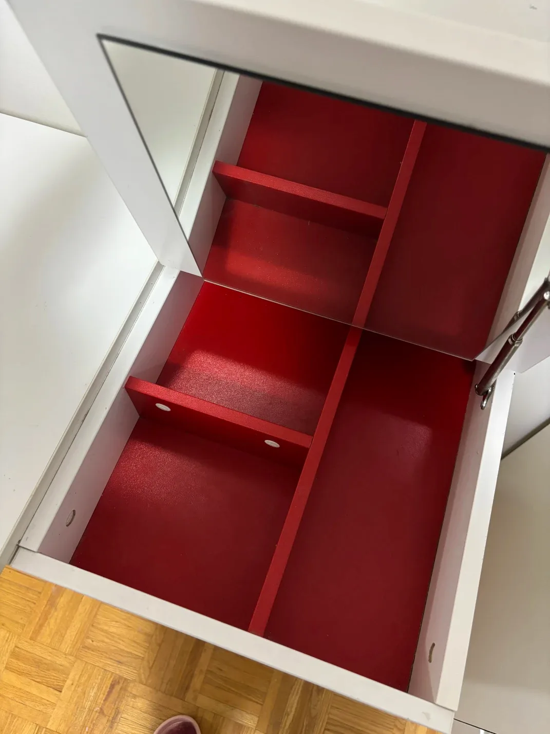 IKEA White BRIMNES Makeup Table with Mirror image indicator(2)