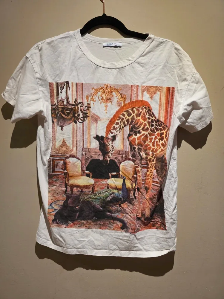 Zara Giraffe Print Tee - Size Small