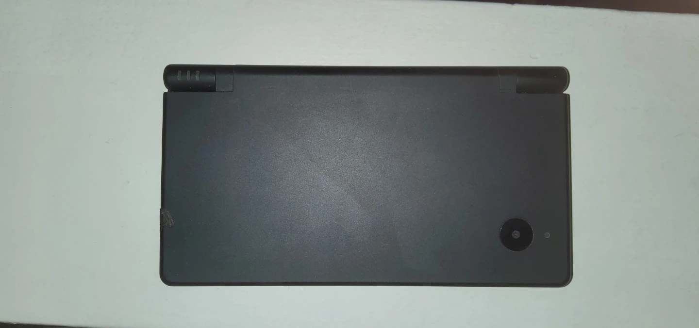Nintendo Dsi With 6 Games - photo 2