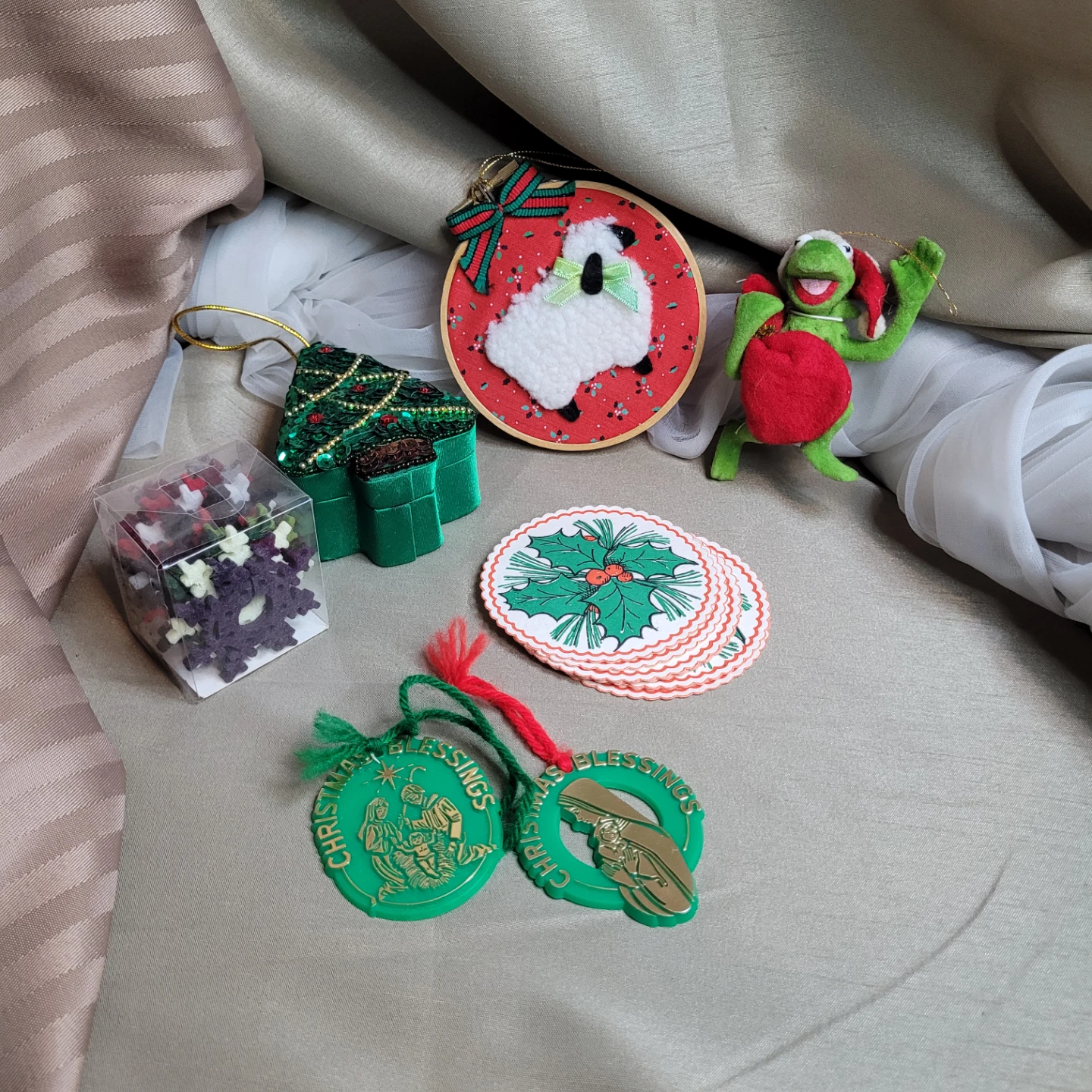 Mix Misc lot of Mostly Vintage Christmas Holiday Hanging etc..