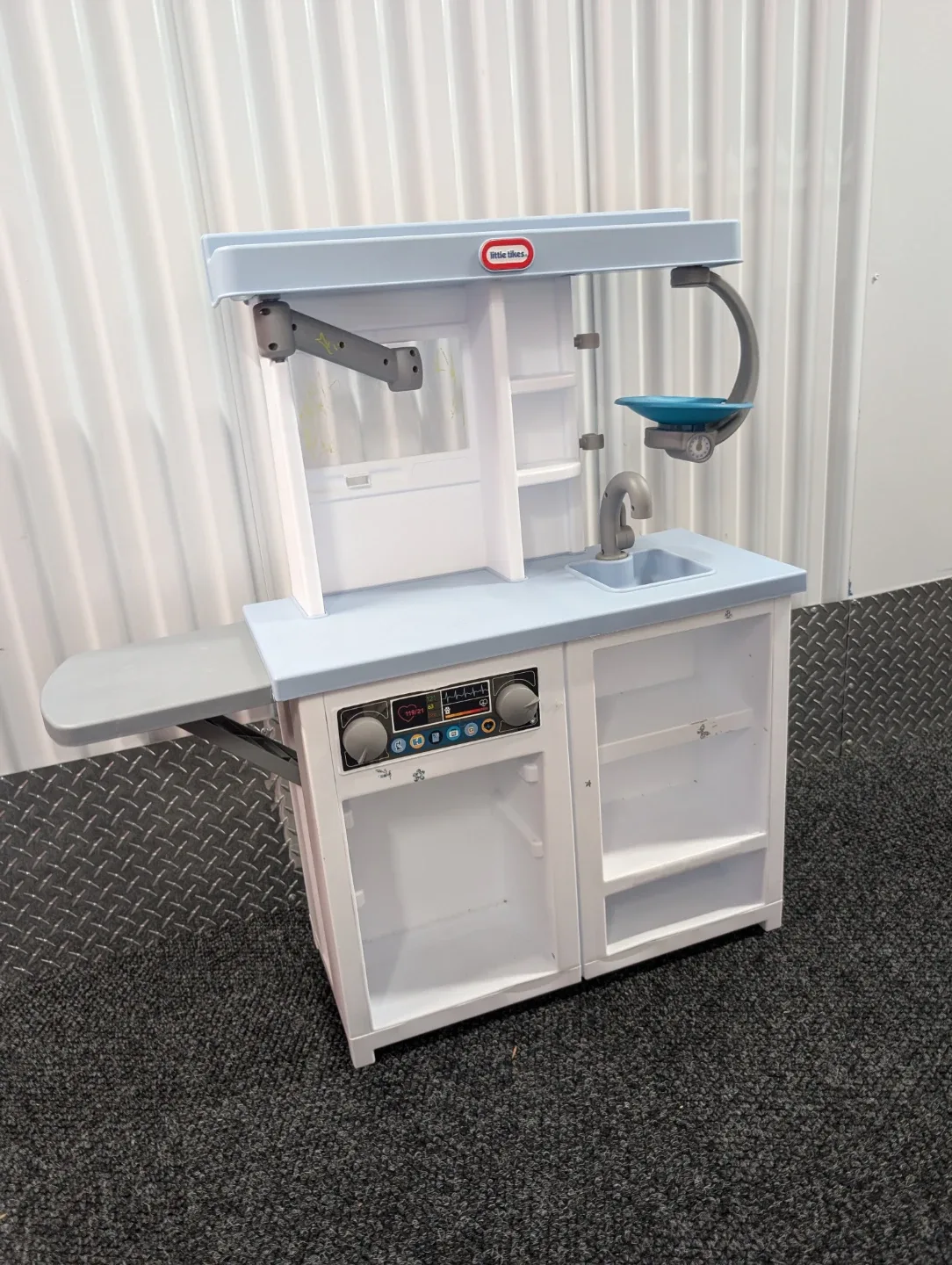 Little Tikes Pet Care Playset