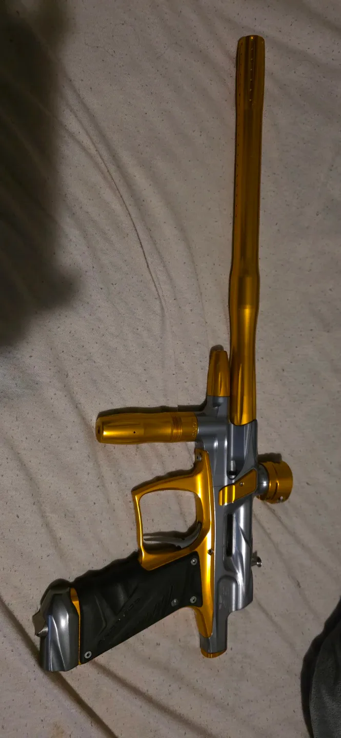 Paintball marker