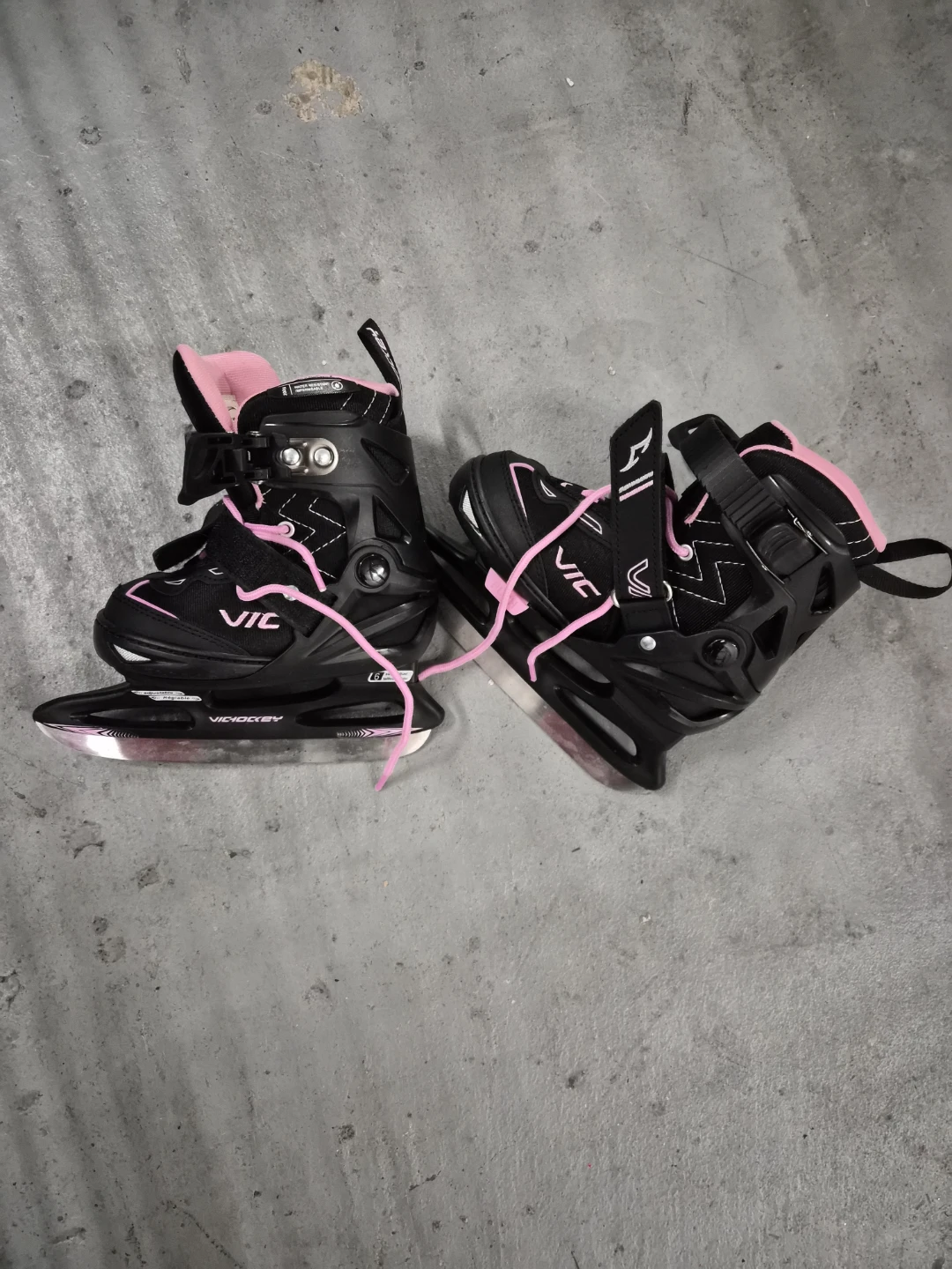 Vic Hockey Girls Skates Size US 8Y-12.5Y - photo 2