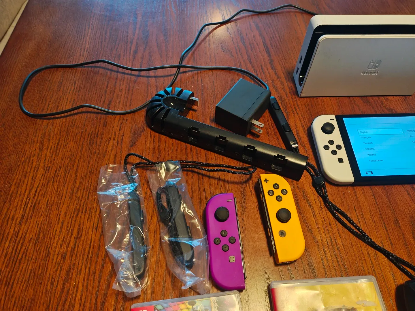 Nintendo Switch OLED Model with Games image indicator(5)