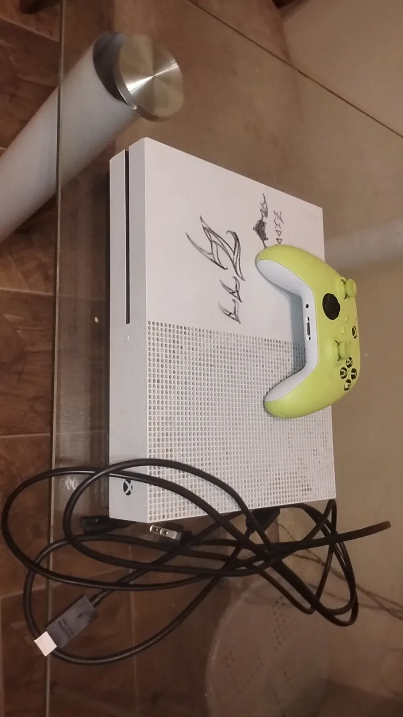 Xbox One S Console with Controller