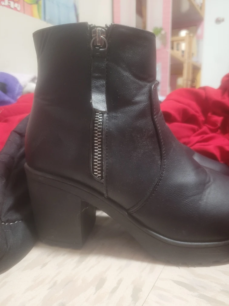 Black Ankle length heals- Size 5 #cleanout - photo 2
