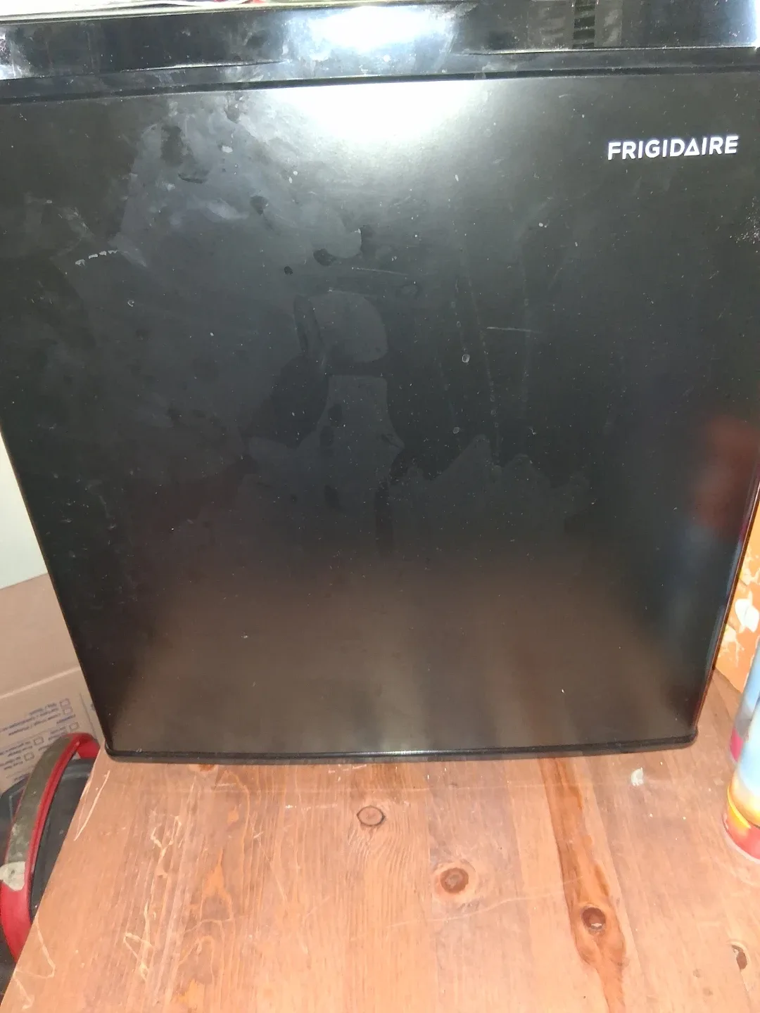 Frigidaire  Mini Fridge