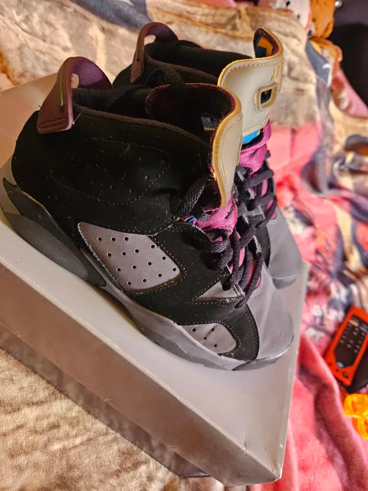 Jordan 6 Retro Bordeaux - Youth Size 3Y image indicator(2)