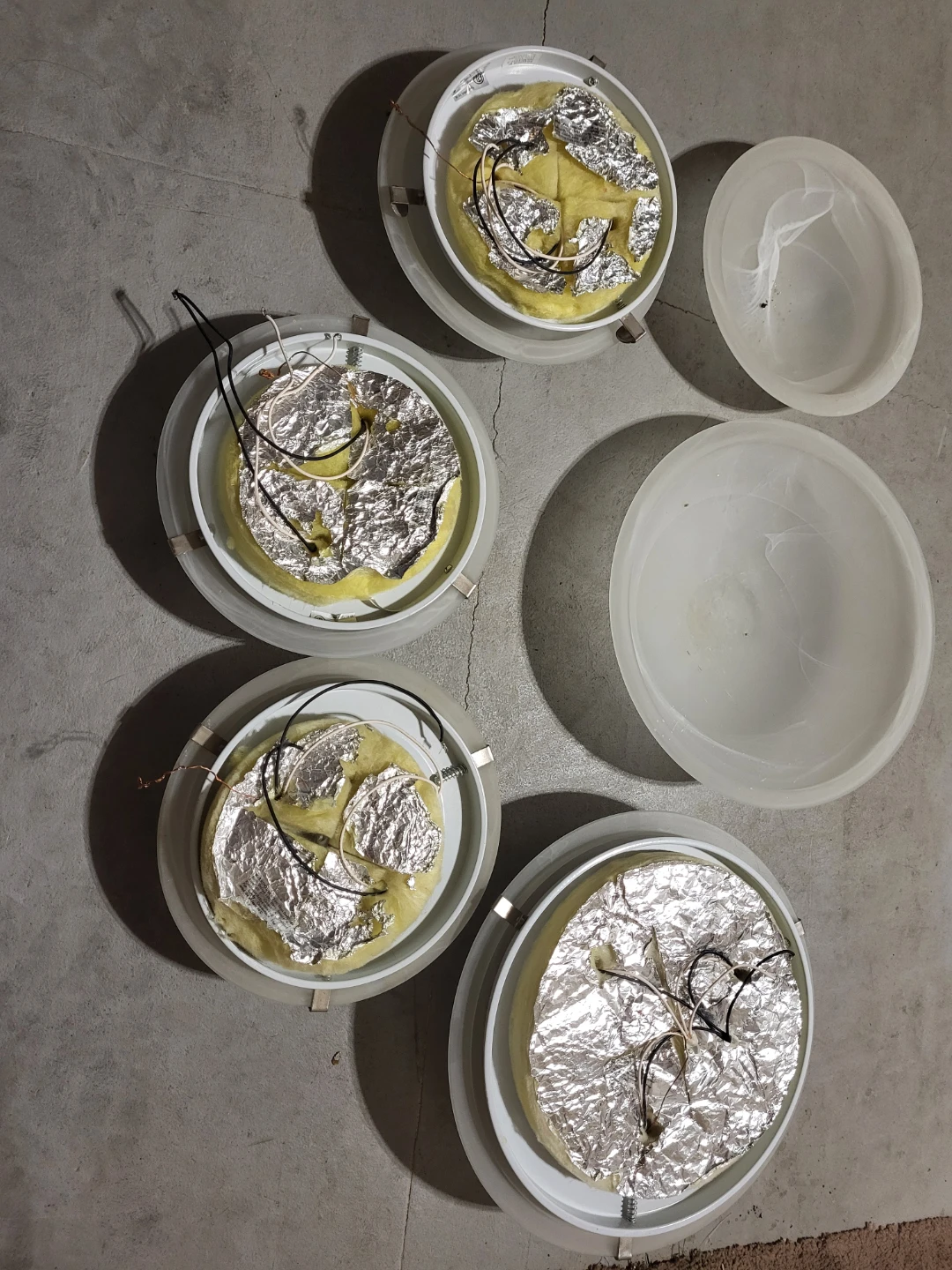 Ceiling Light Fixtures - 6 Available - photo 2