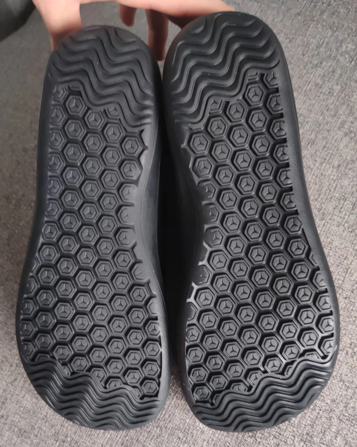 Wide winter shoes  Size 8.5 - photo 2