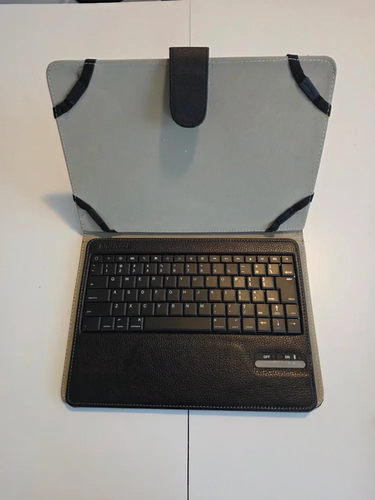 Tablet Case with a Seperate Wireless Keyboard