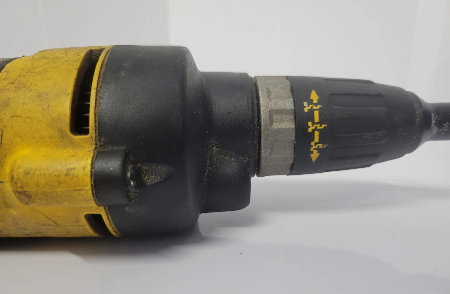 DeWALT DW257 VSR Deck/Drywall Screwdriver - photo 5