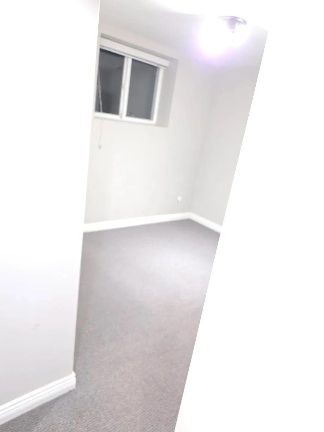 Basment suiete image indicator(3)