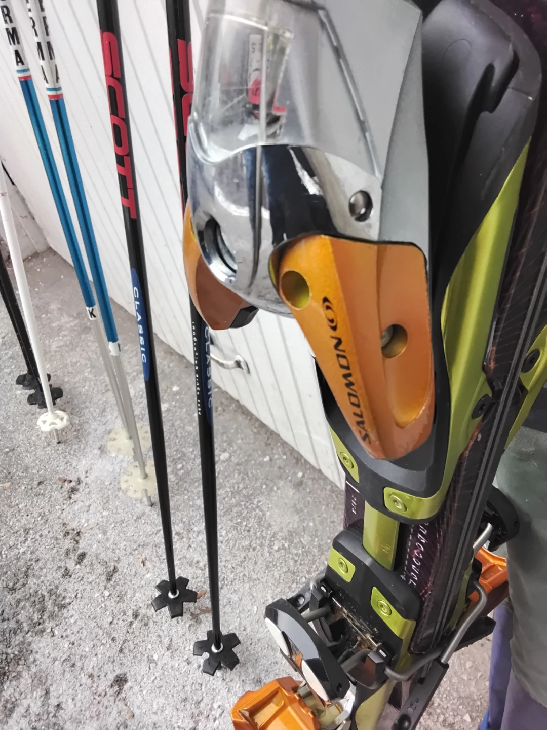 Vintage Ski Set: Rossignol Bag, Salomon Skis/Kerma Ski Poles🎿⛷️