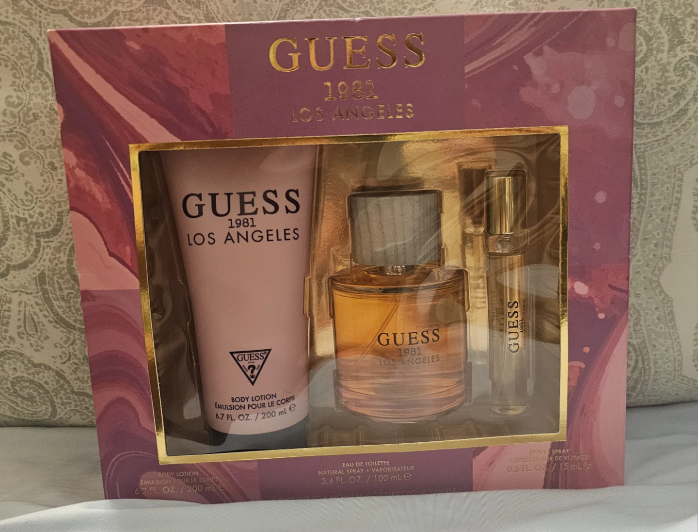 Guess 1981 Los Angeles Natural Sprays & Lotion Gift Set - photo 4