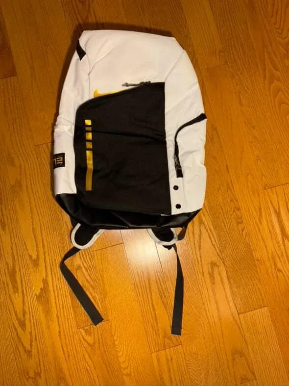 Nike Elite Backpack - White & Black image indicator(2)