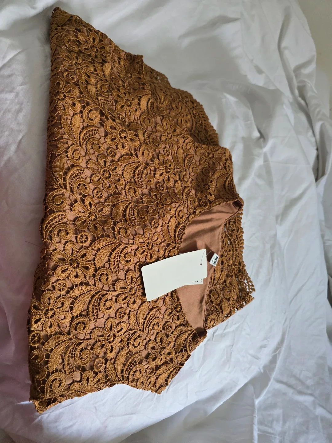 Beautiful New Uniqlo Brown Lace Sleeveless Top #Cleanout image indicator(5)
