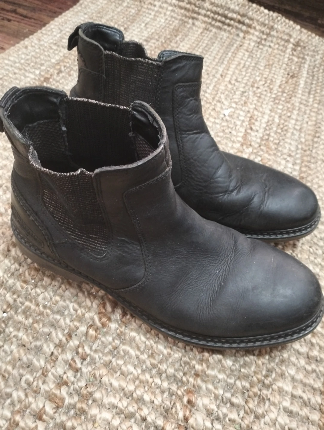 Rockport V81628 Men's Black Leather Boots - Size 9