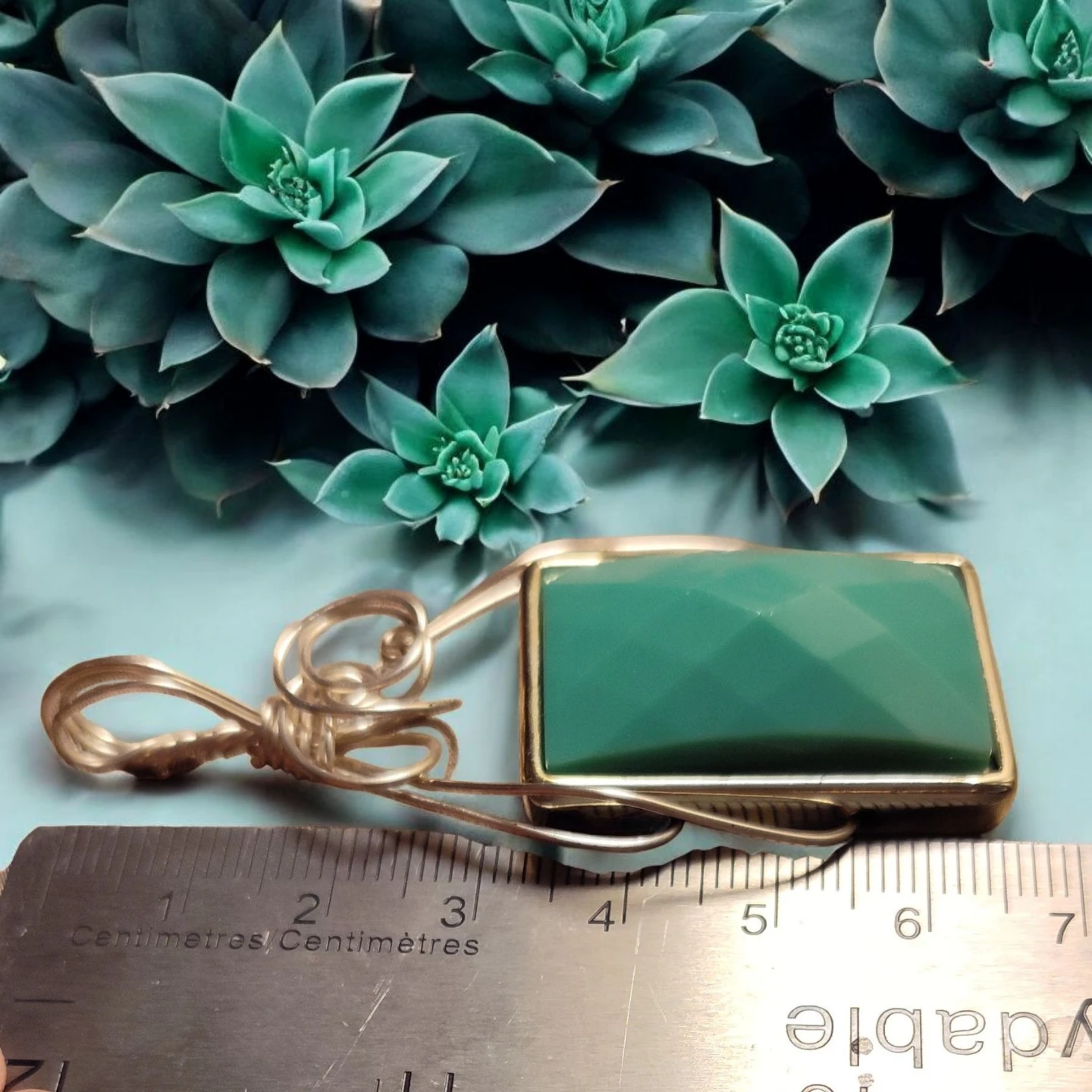 Green Chalcedony, handmade Pendant sitting in sterling silver. - photo 4