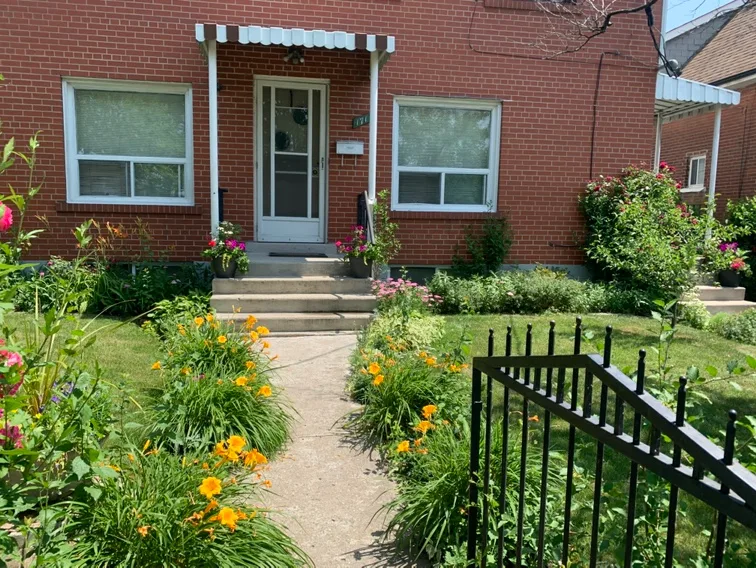 Furnished 1 Bedrm apt.Separate entrance Jan 1st image indicator(5)