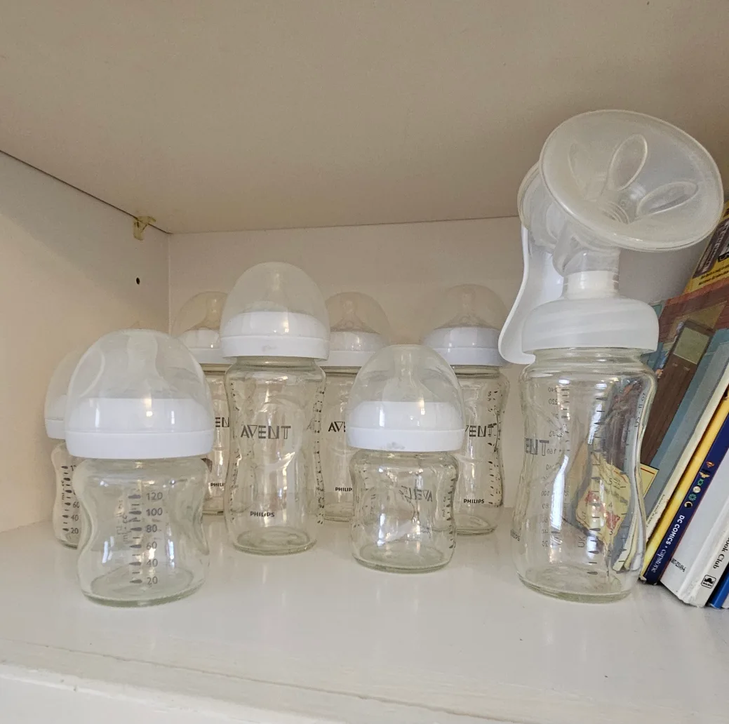 8 Philips glass Avent Baby Bottles