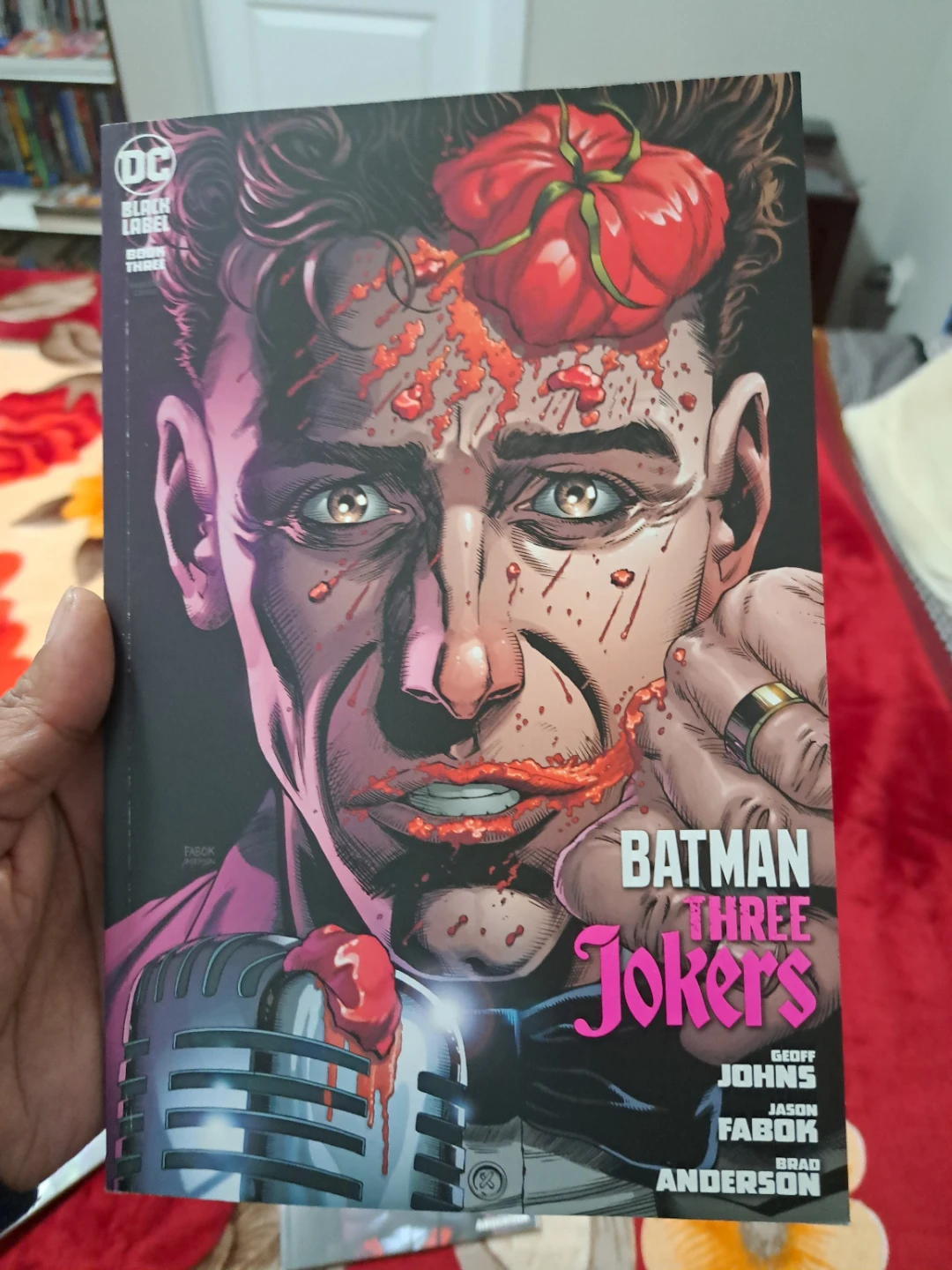 Batman: Three Jokers (Black Label) Comic Book Set - photo 5