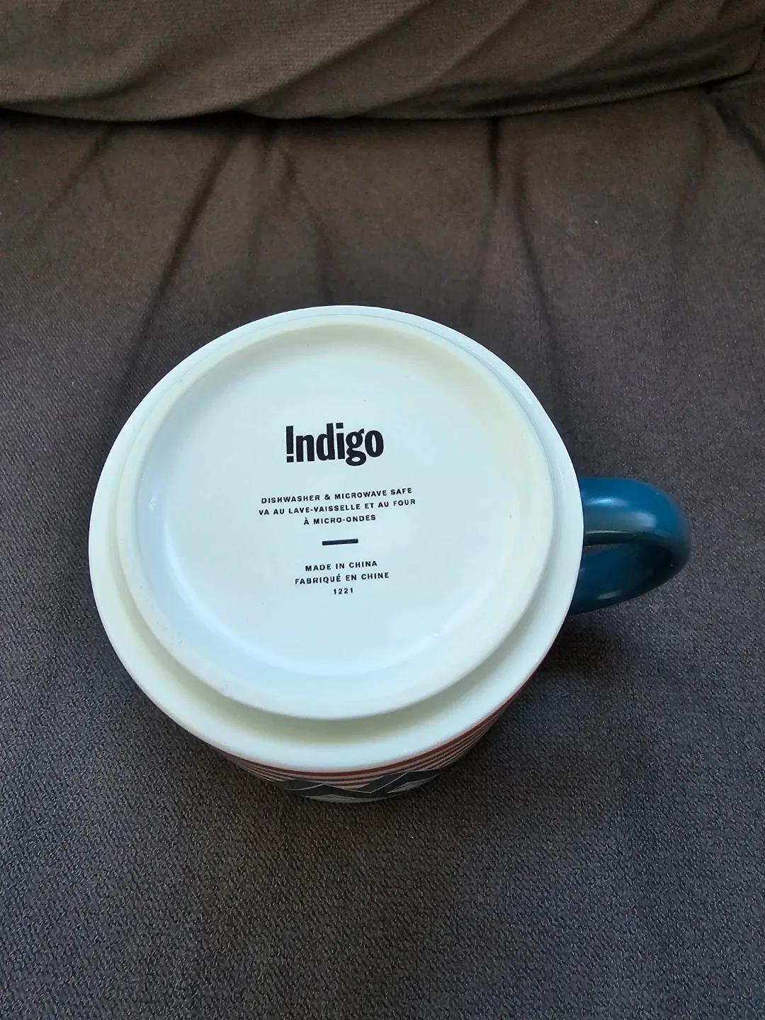 Indigo OUI Monogram "W" Mug ☕️ #Cleanout ♻️ image indicator(3)