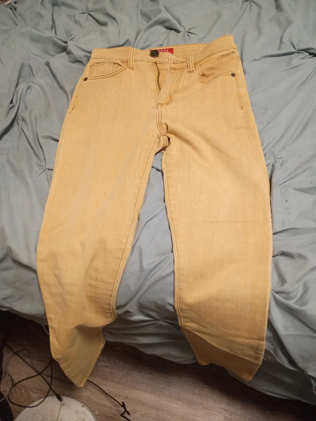 Guess Los Angeles Tan Jeans, Size 25 image indicator(2)