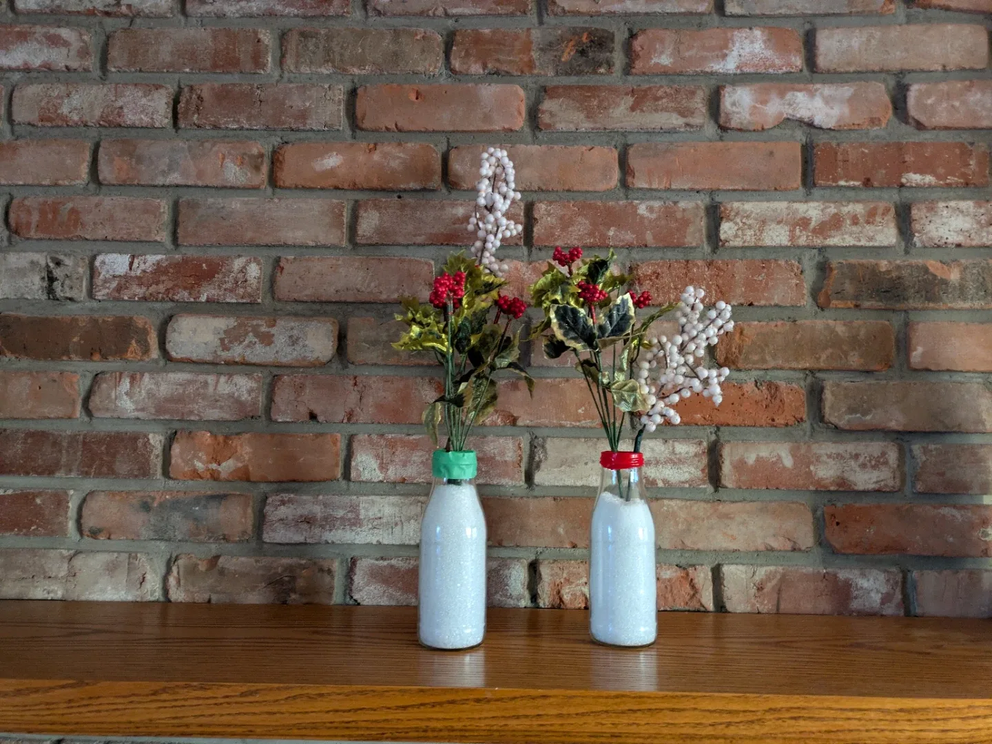 Decorative Empty Bottles image indicator(6)