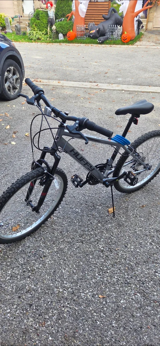 Toonev Bike Helmet & Huffy Mountain Bike