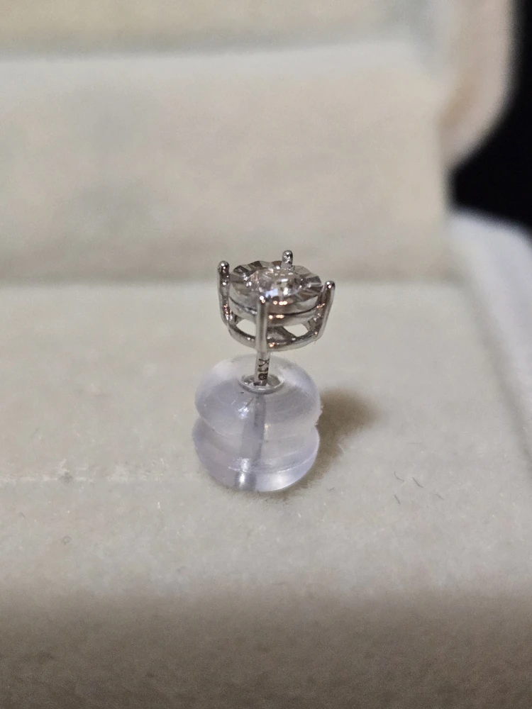 Natural Diamond Earrings in 18k Gold - photo 3