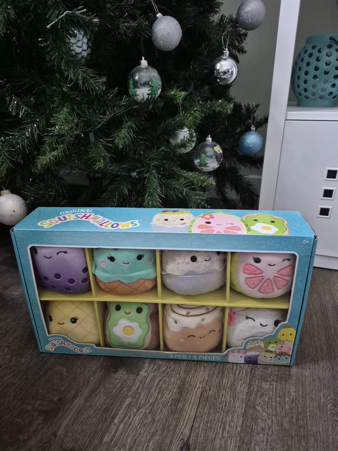 Squishmallows 8-Piece Plush Set in Box! - photo 5