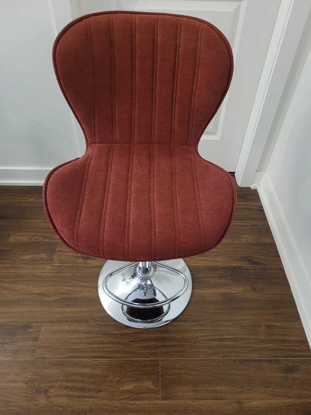Swivel Bar Stool ,Vintage Maroon