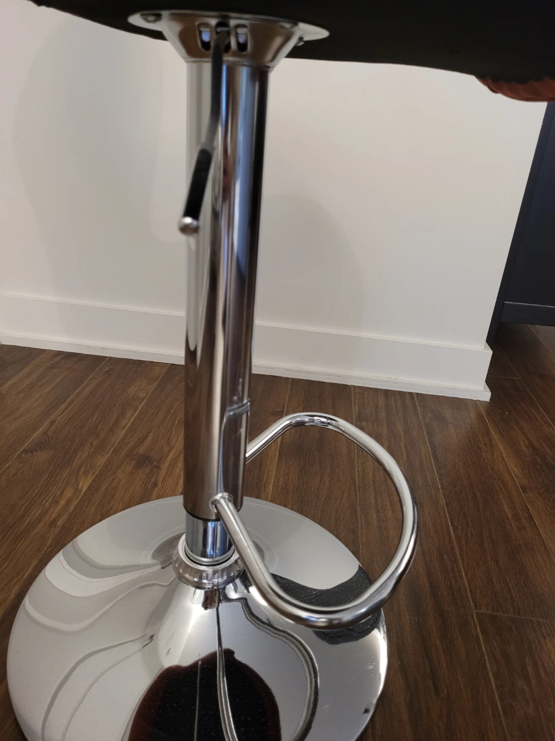 Swivel Bar Stool ,Vintage Maroon - photo 4