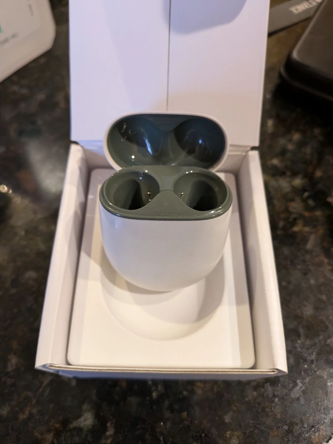 Google Pixel Buds A-Series - Like New! - photo 2