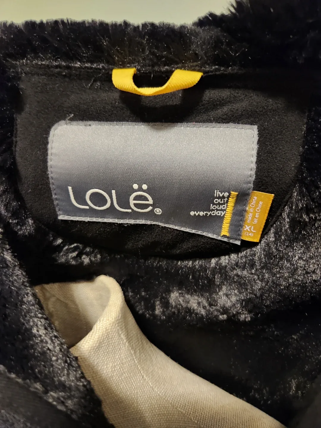 Lolë Black Faux Suede Jacket - Size XL image indicator(2)
