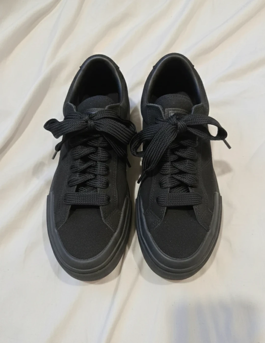 Converse Unisex Sneaker - Size 10.5