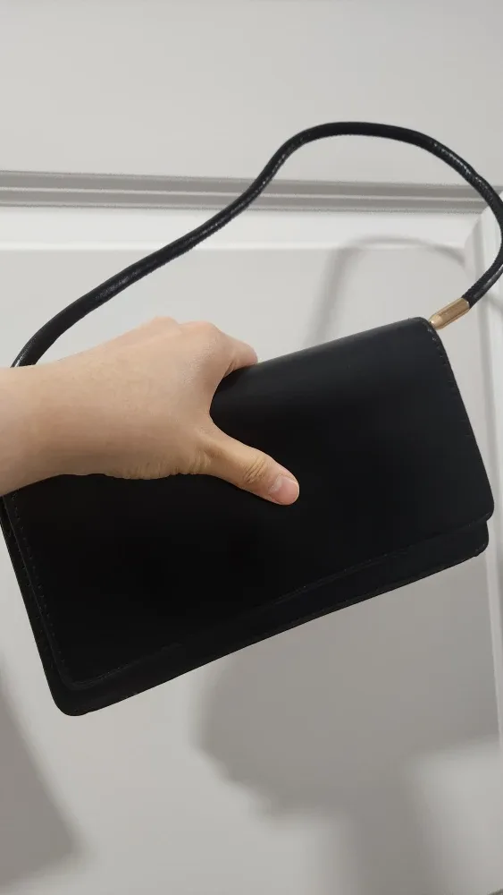 Black Shoulder Bag image indicator(3)