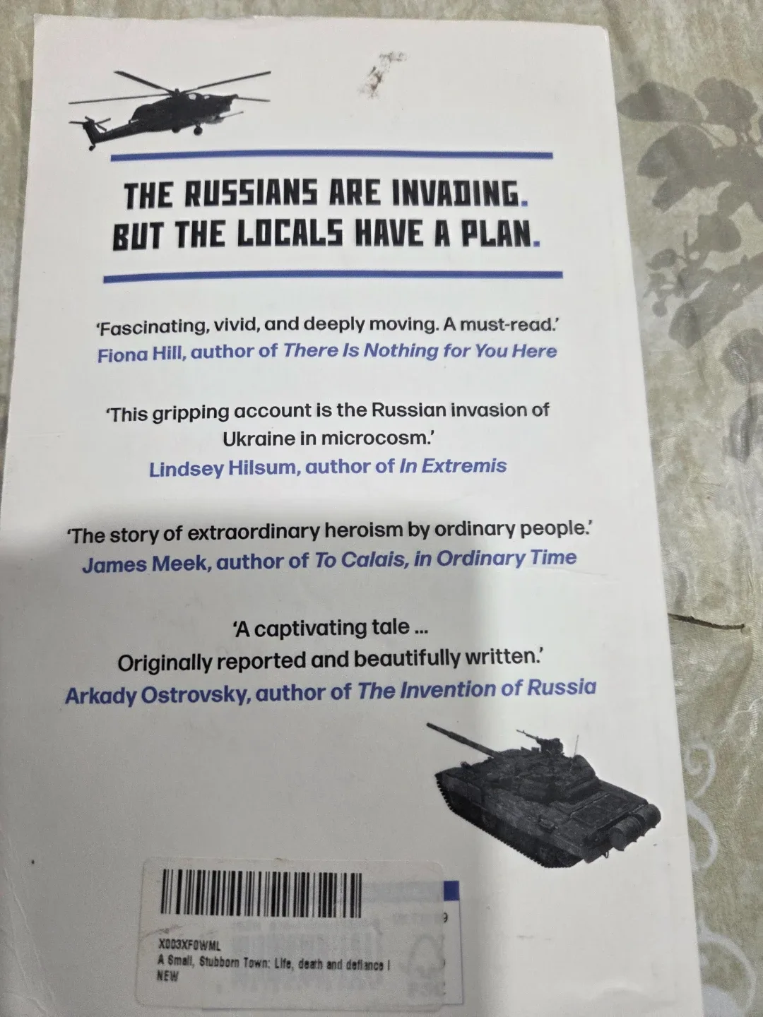 A SMALL STUBBORN TOWN ANDREW HARDING image indicator(2)