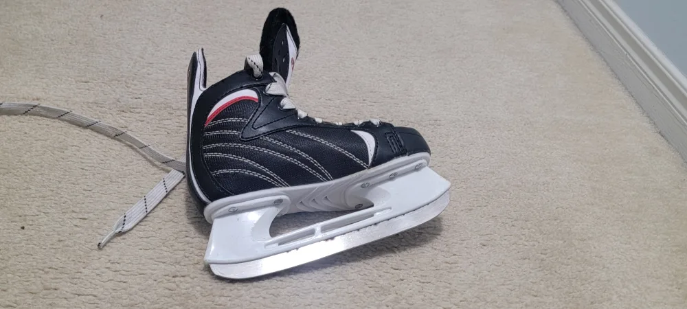 Hespeler Skates - Youth Size J2 image indicator(3)