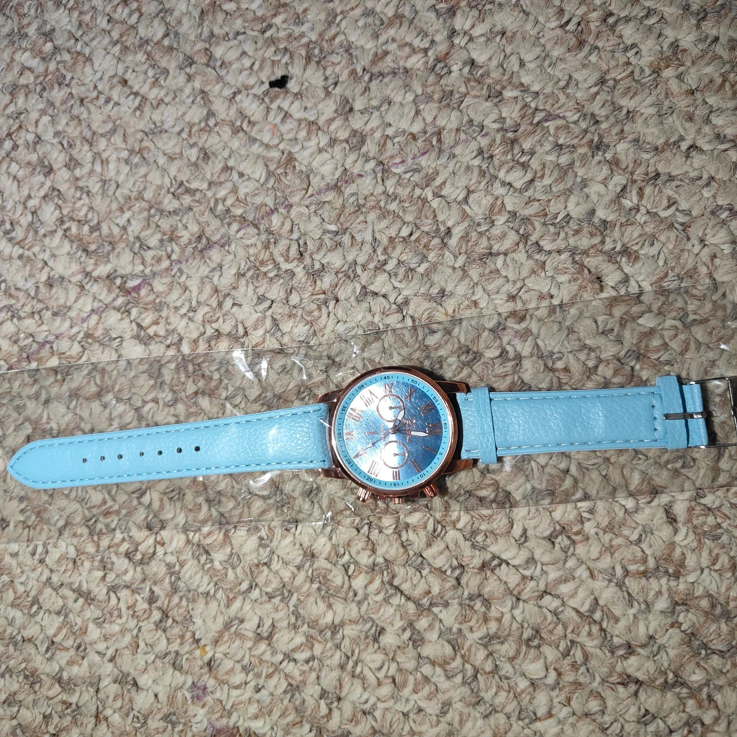 Light Blue Fashion Watch - New! - photo 2