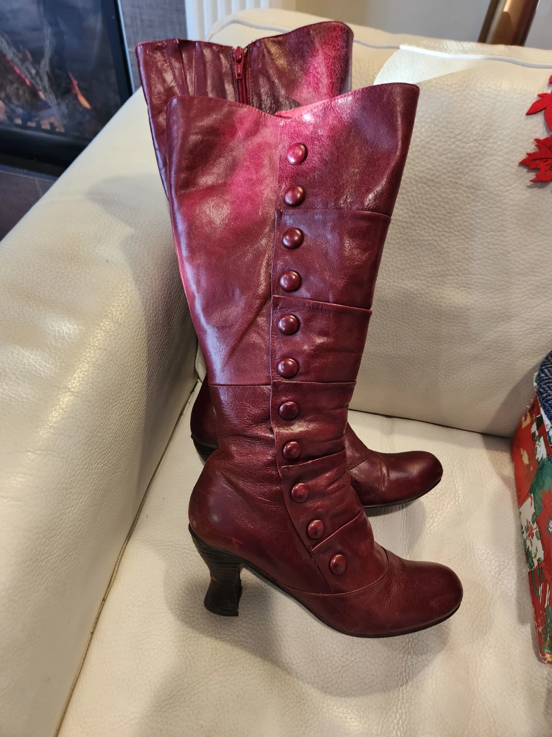 Vintage red knee high boots DARK COTTAGE CORE SIZE 10