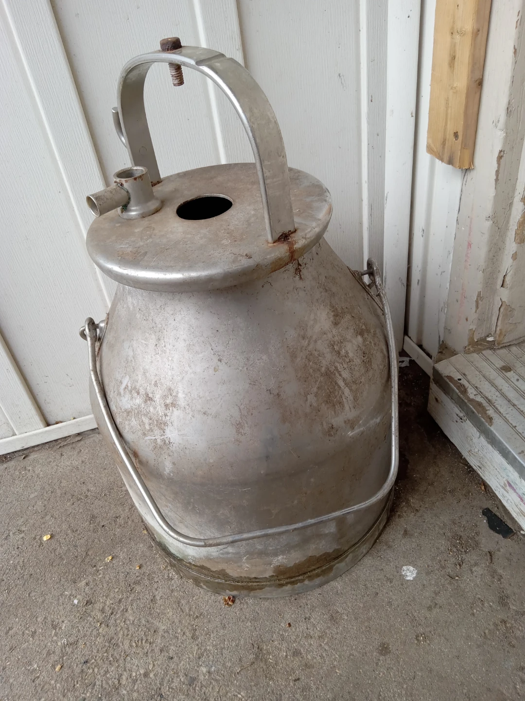 Vintage Aluminum Milk Can - photo 2