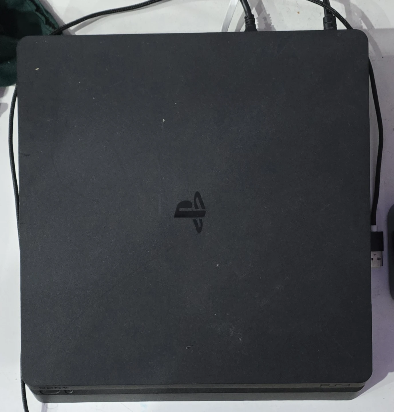 Sony PlayStation 4